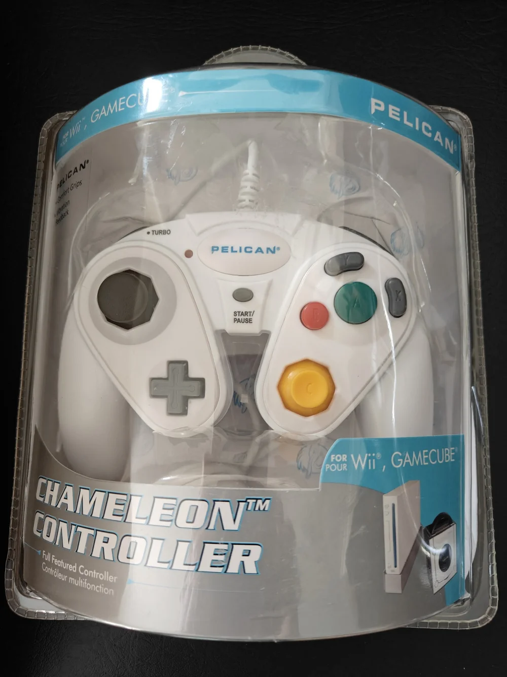 Pelican Chameleon Wired GameCube/Wii Controller — White